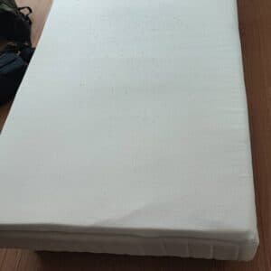 神戸市で不用品（ベッド・マットレス・生活雑貨など）回収致しました