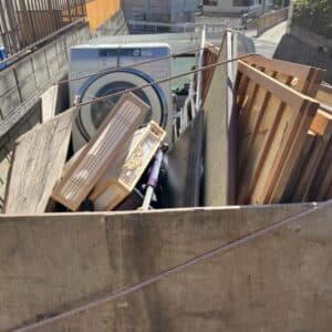 熊本市でご実家の片付け時に建具やドラム洗濯機回収