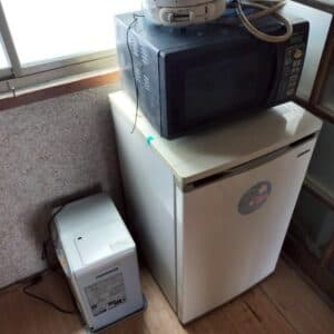 大分市で片付け時に冷蔵庫、電子レンジ、ストーブ回収