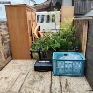 下関市でご実家の片付けの際に植木や家具処分